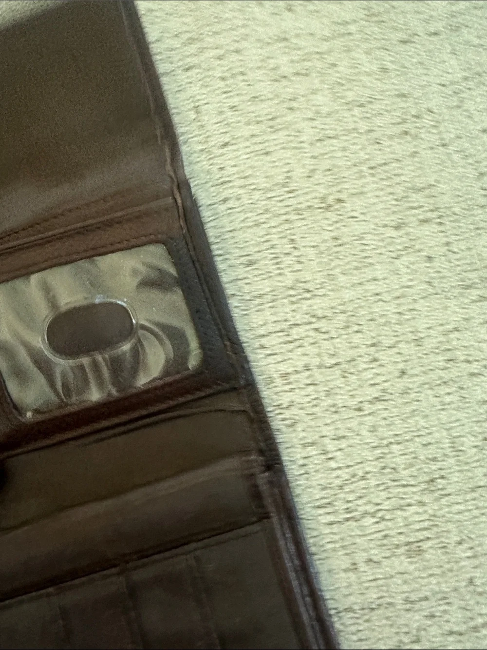 Fossil Vintage Dark Brown Leather Clutch Wallet Contrast Stiching